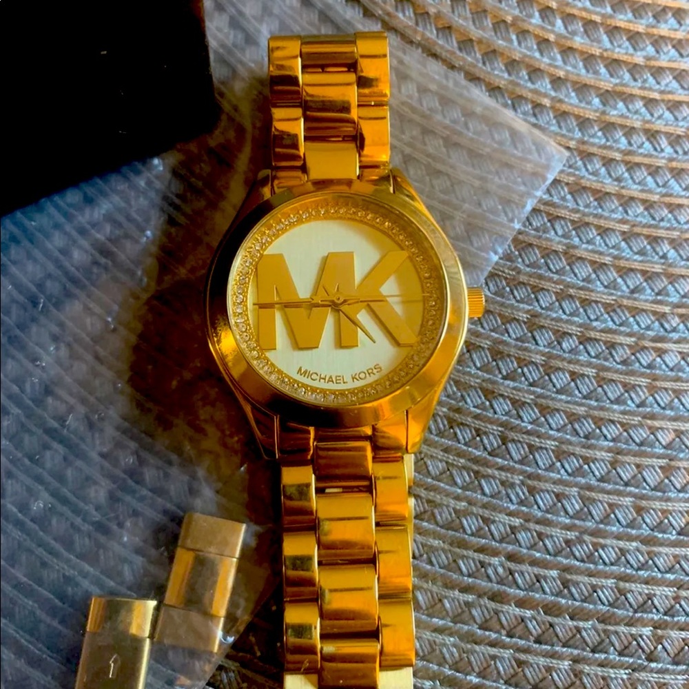 Michael Kors Gold-Tone Slim Runway Pavé Metal Watch